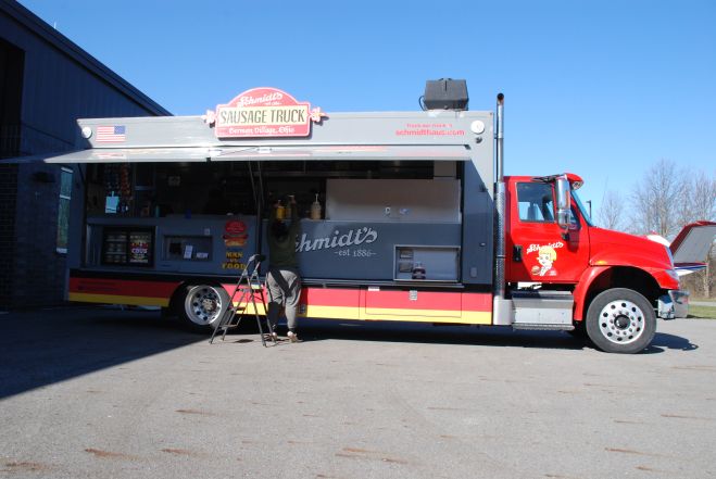 Schmidt's Food Truck 