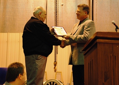 Mark Hartman presents CTA to Cliff Kelling